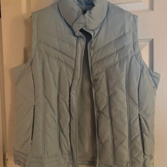 Women's Baby Blue Vest/Puffer - Picture 1 of 4